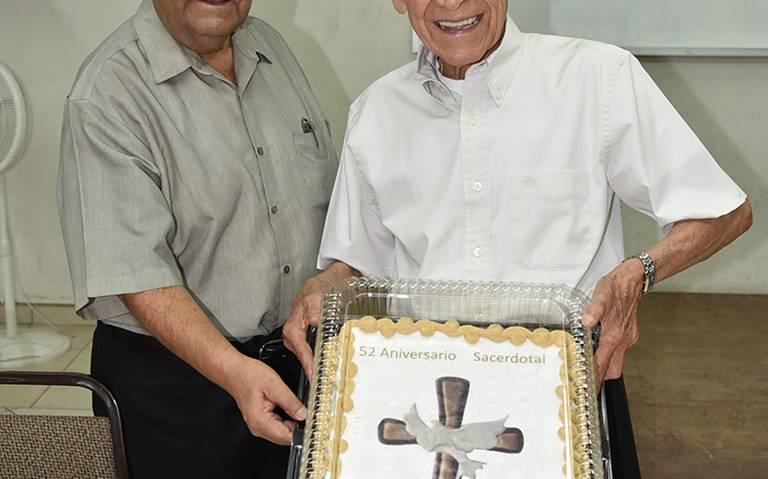 Celebración de aniversario sacerdotal - La Voz de la Frontera | Noticias  Locales, Policiacas, sobre México, Mexicali, Baja California y el Mundo