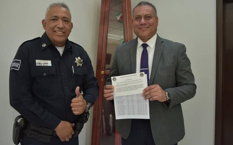 Los policías jubilados podrán quedarse con su placa