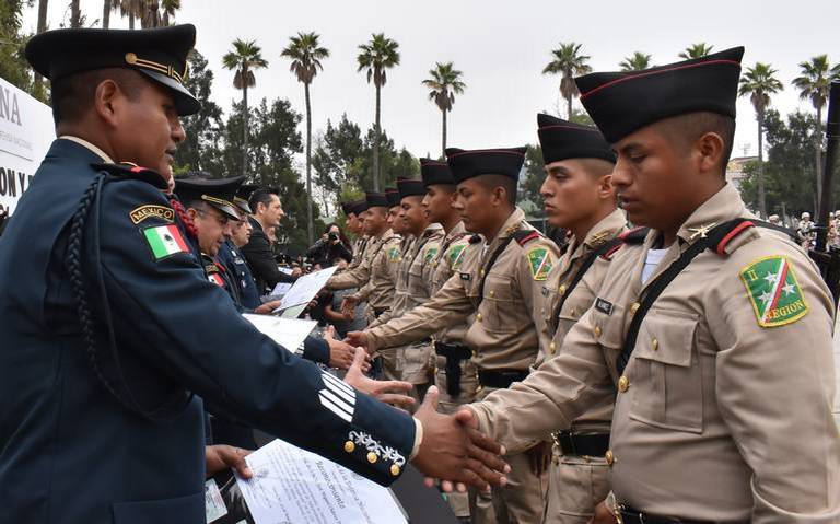 Prepa militarizada, para 200 alumnos - La Voz de la Frontera | Noticias  Locales, Policiacas, sobre México, Mexicali, Baja California y el Mundo